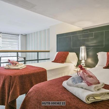 Alcam Futbol Pequeno Apartment Barcelona Exterior photo