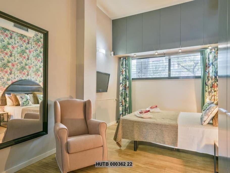Alcam Futbol Pequeno Apartment Barcelona Exterior photo